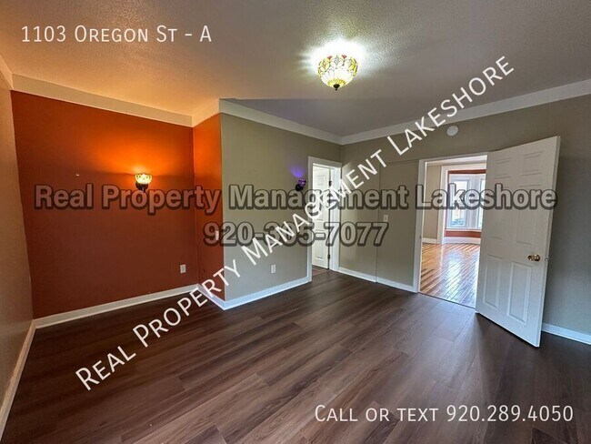 Building Photo - 1103 Oregon St