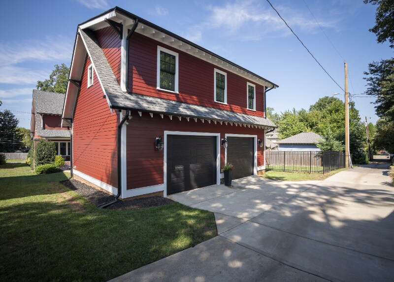 Building Photo - 2030 W Trade St