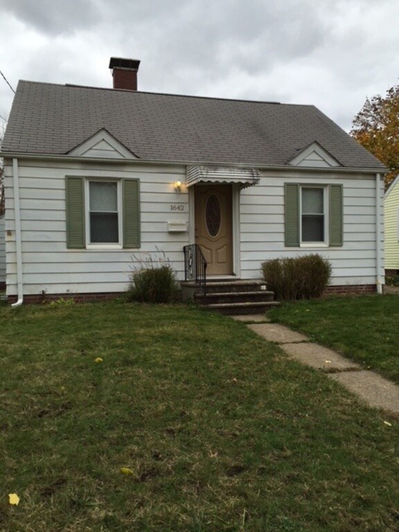 1642 Esther Ave NE 1642 Esther Ave NE Canton OH 44714 Apartment Finder