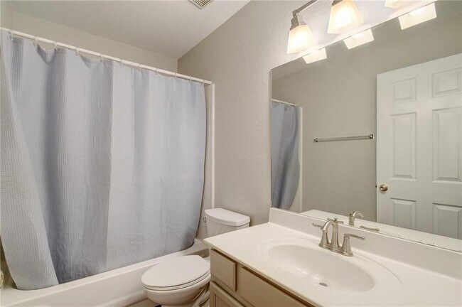 Building Photo - 7509 Spivey Dr