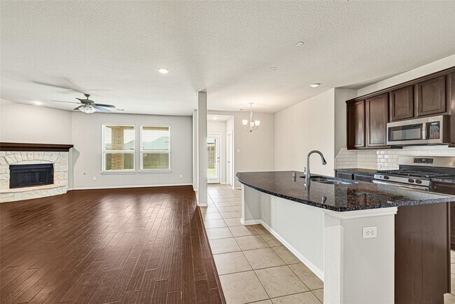Building Photo - 8414 Victoria Springs Dr.