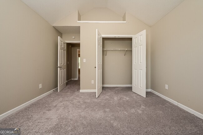 Building Photo - 541 Rosalind Terrace