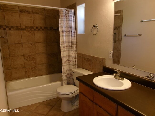 Building Photo - 3933 Emory Rd