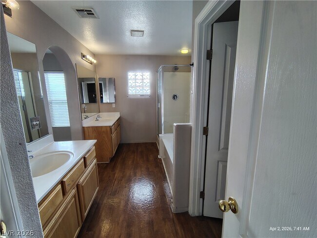 Building Photo - 8926 Rutherford Grove St