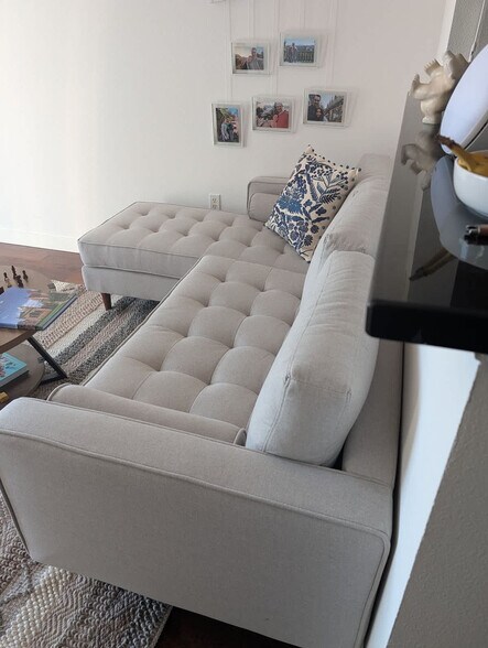 Building Photo - 355 Berry St