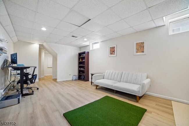 Building Photo - 21 Grove St