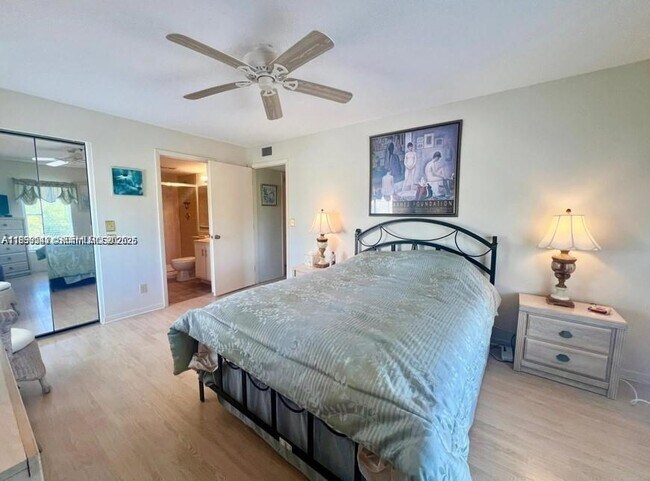 Building Photo - 4484 NE Ocean Blvd