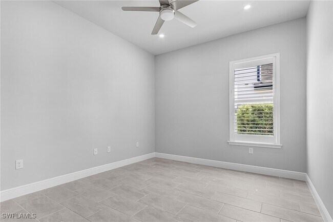 Building Photo - 3420 Pilot Cir