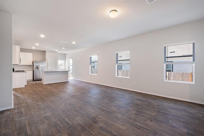 Building Photo - 244 Shugart St