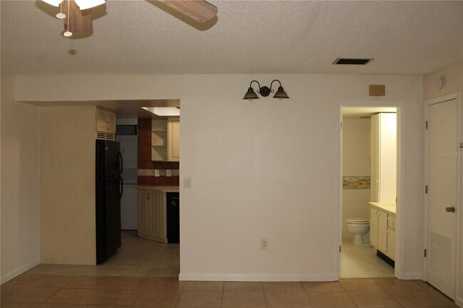 Building Photo - 2727 75th St W