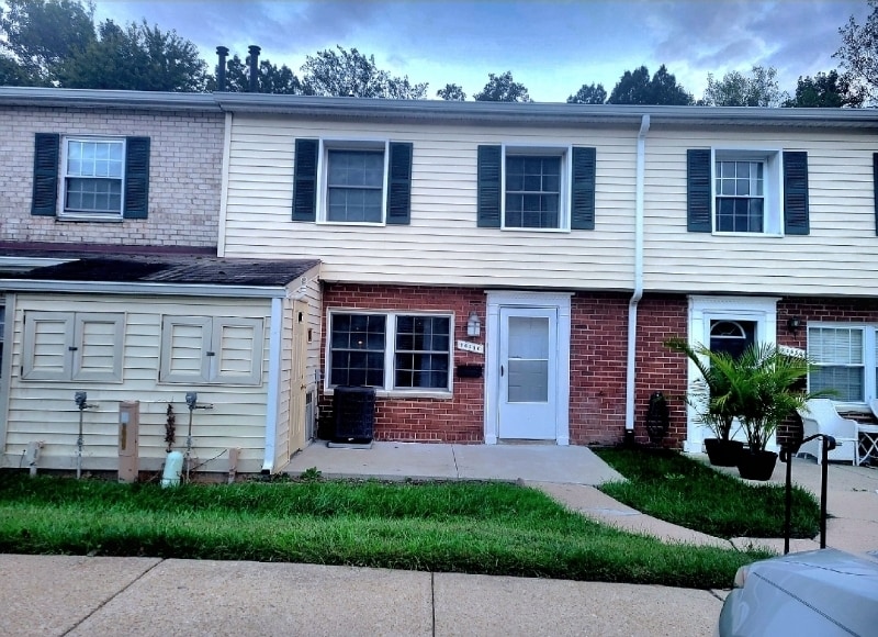 Building Photo - 9655 Homestead Ct