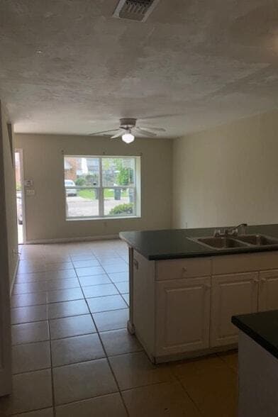 Building Photo - 2780 Tess Cir