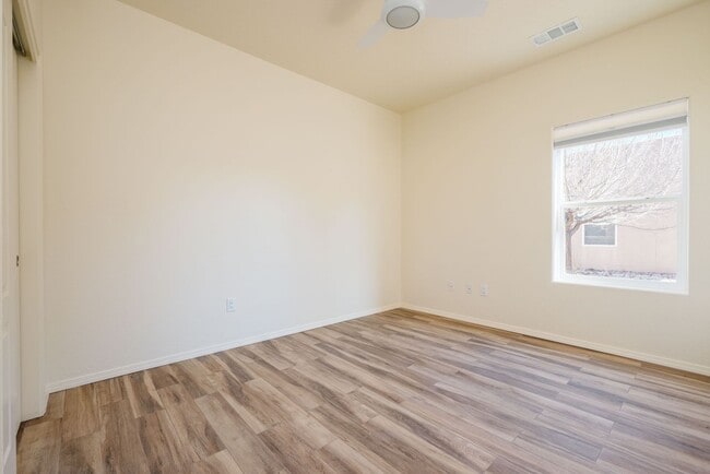 Building Photo - Move-In Ready Beauty Available Now!