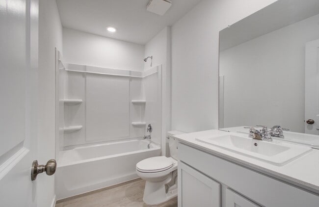 Building Photo - 18054 Le Gotte Ln