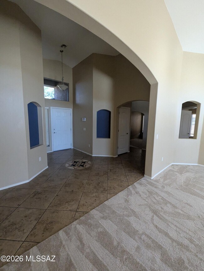 Building Photo - 651 W Sonatina Ln