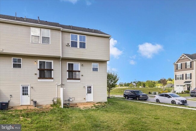 Building Photo - 62 Rhea Dr