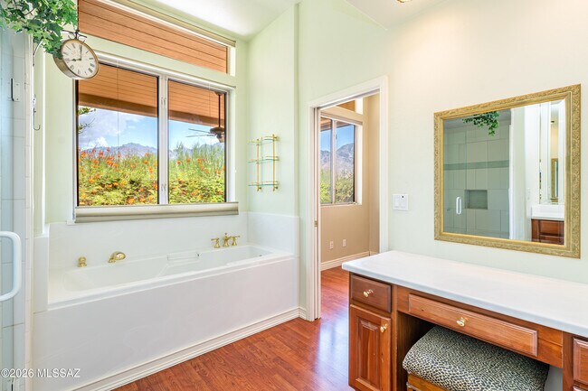 Building Photo - 11776 N Labyrinth Dr