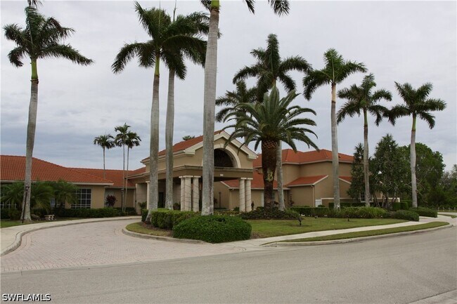 Building Photo - 6920 Huntington Lakes Cir