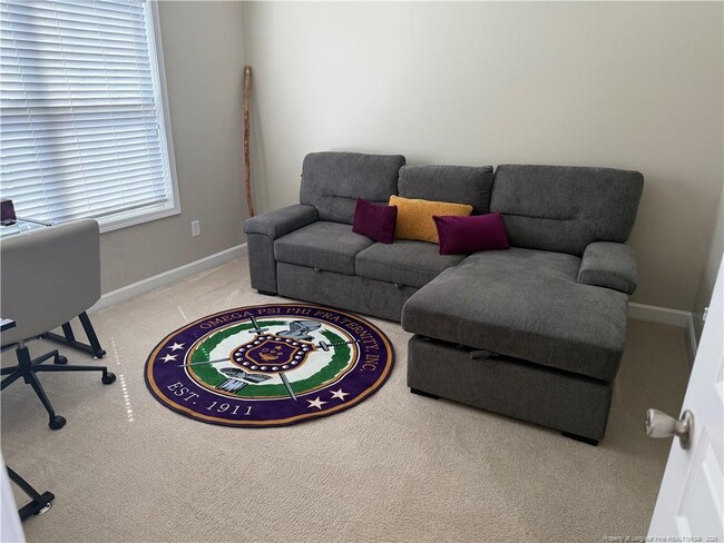 Building Photo - 1319 Braybrooke Pl