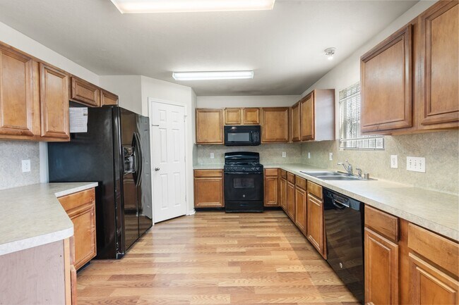 Building Photo - 3111 Holly Ranch Dr