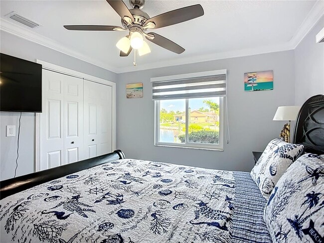 Building Photo - 6531 Santiago Ct