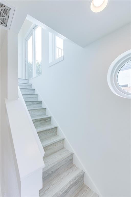 Building Photo - 1907 E 17th St