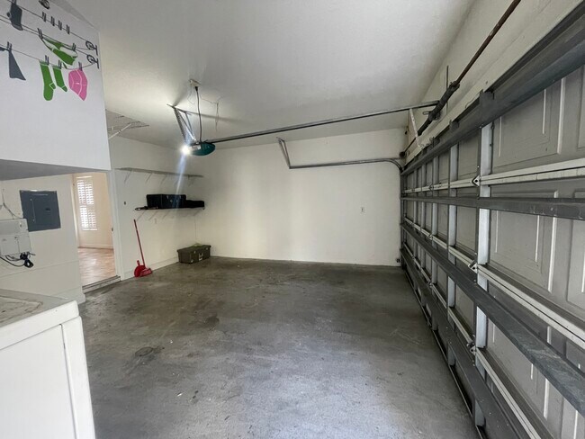 Building Photo - 122 Key Haven Ct