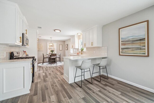 Building Photo - 14022 Roundstone Ln