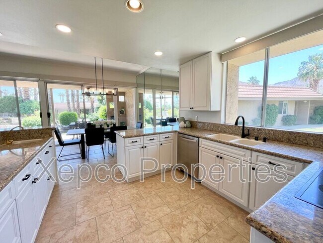 Building Photo - 76675 Sandpiper Dr