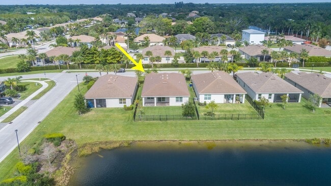 Building Photo - 7410 SW Harbor Cove Dr