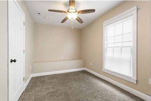 Building Photo - 2404 Bienville St