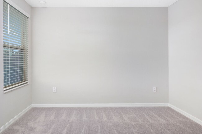 Building Photo - Spacious 5-Bed Touchstone Home – Primary Suite Downstairs, 2-Car Garage