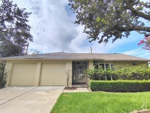 Building Photo - 2546 Long Reach Dr