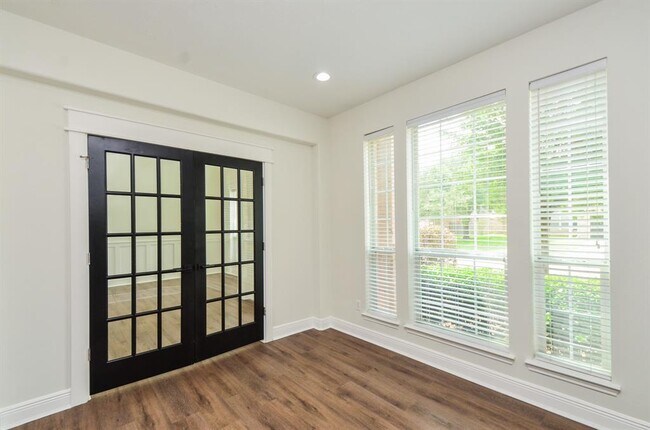 Building Photo - 21527 Black Opal Ln