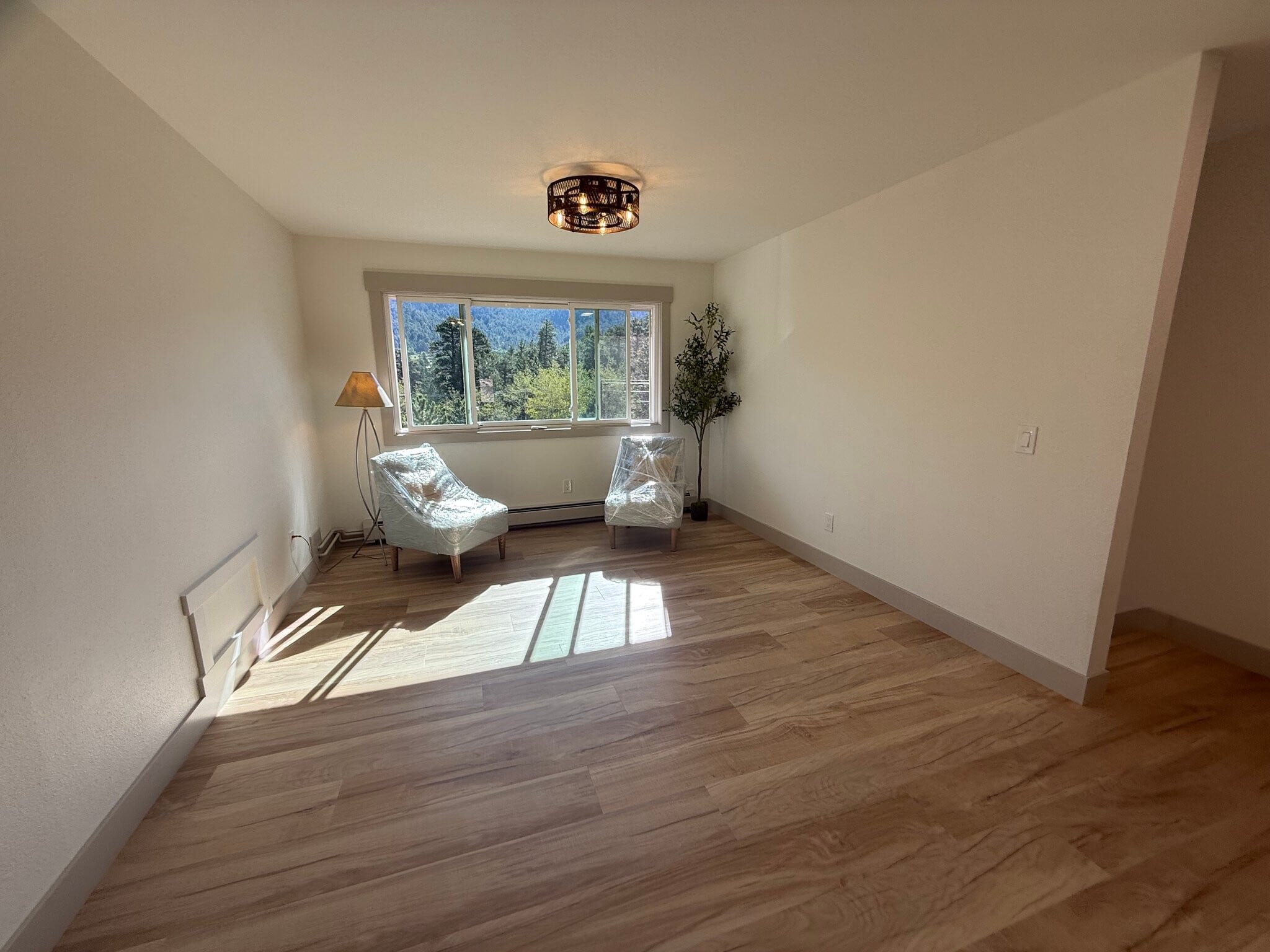 Building Photo - 2945 Aspen Dr
