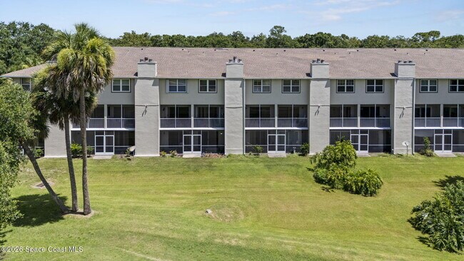 Building Photo - 1600 Woodland Dr