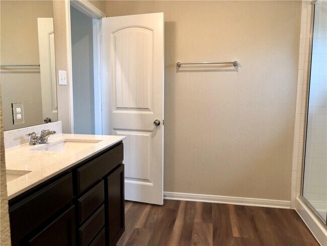 Building Photo - 1512 Ferryman Dr