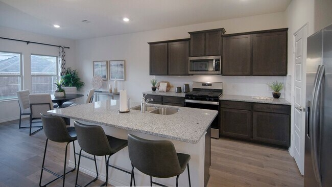 Building Photo - 7216 Headingham Wy