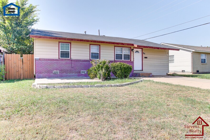 Building Photo - 1270 NW 57th St