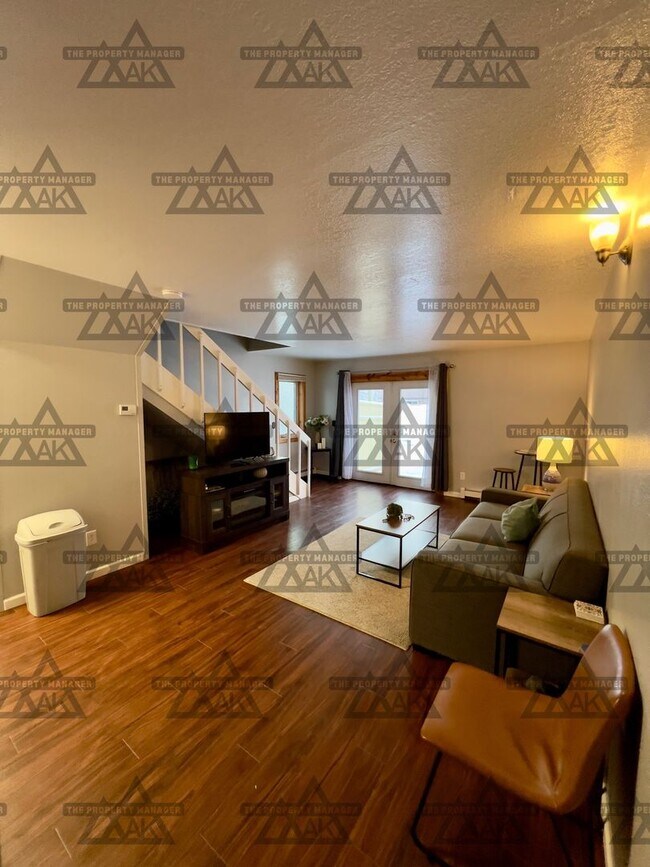 Building Photo - 28th Ave 1215-