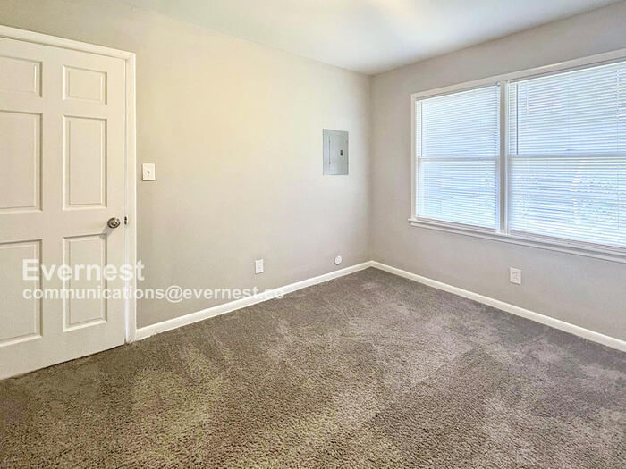 Building Photo - 764 82nd St S