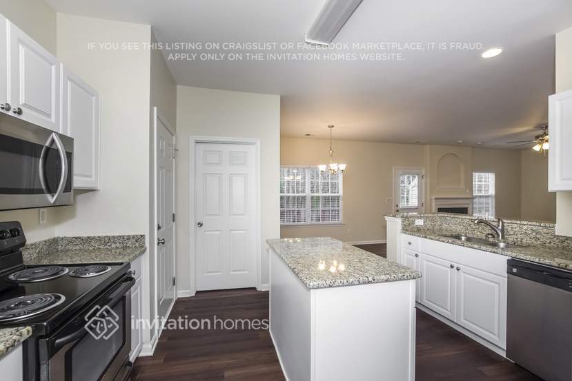 Building Photo - 2517 Ashby Woods Dr