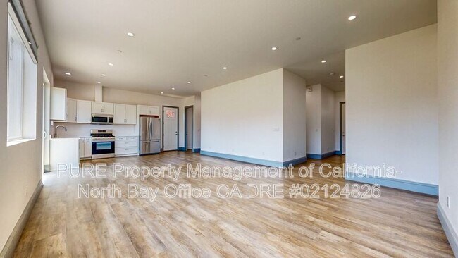 Building Photo - 1340 Miller Dr