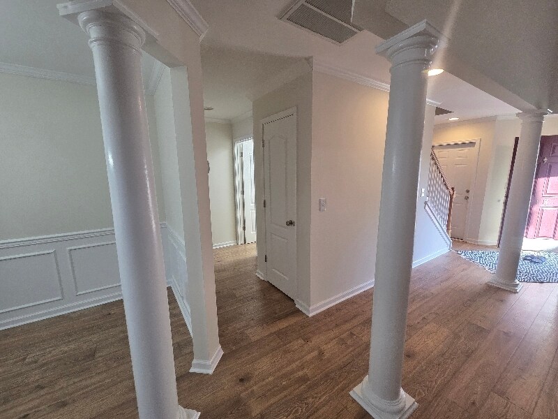 Building Photo - 418 Rosemeade Ct