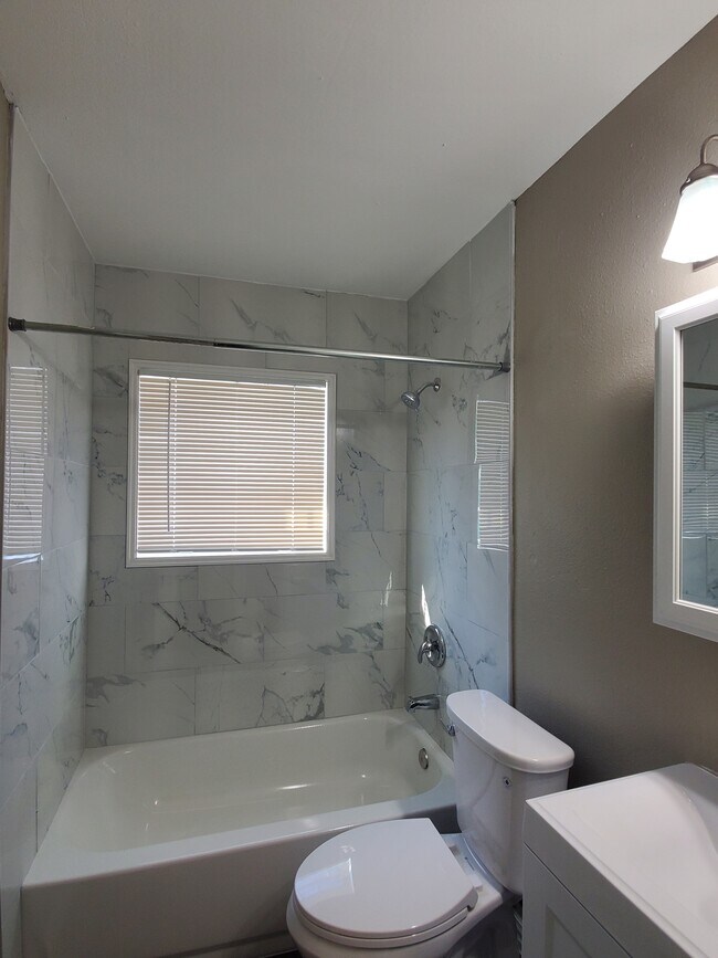 Bathroom - 10221 Galway Dr