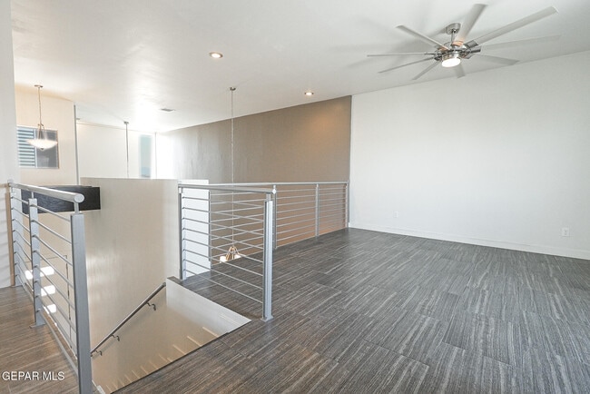 Building Photo - 644 Allerton Pkwy