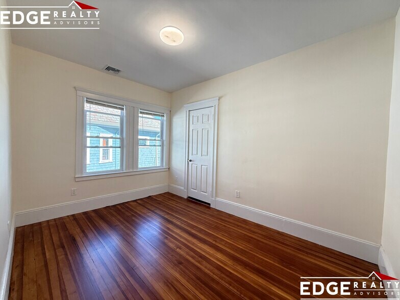 Building Photo - 96 Brayton Rd