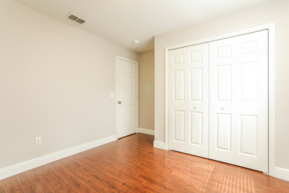 Building Photo - 813 Shell Ln