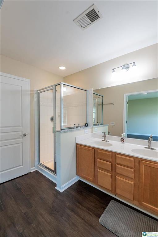 Building Photo - 8475 Putnam Ct
