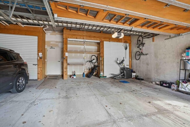 Building Photo - 130 S Water St